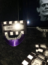 Load image into Gallery viewer, Jaw Bone Stand